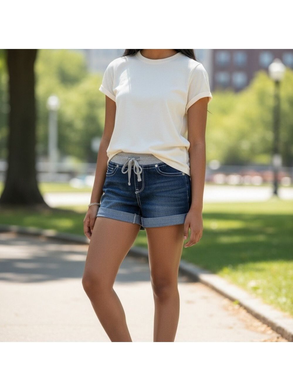 Seven7 “Eclipse Wash” Dark Denim Cuffed Boyfriend Jean Shorts Size 14 NWT